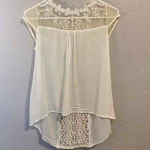 Monteau lace blouse